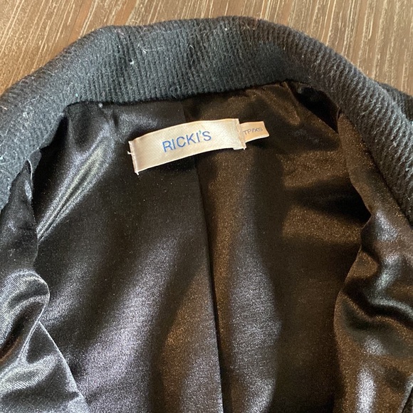Ricki’s ladies black double breasted wool/polyester blend winter coat. - Picture 3 of 8
